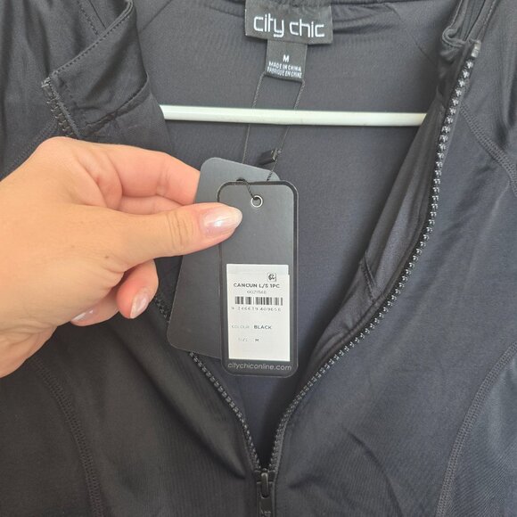 Black long sleeve one piece swimsuit - Picture 4 of 4